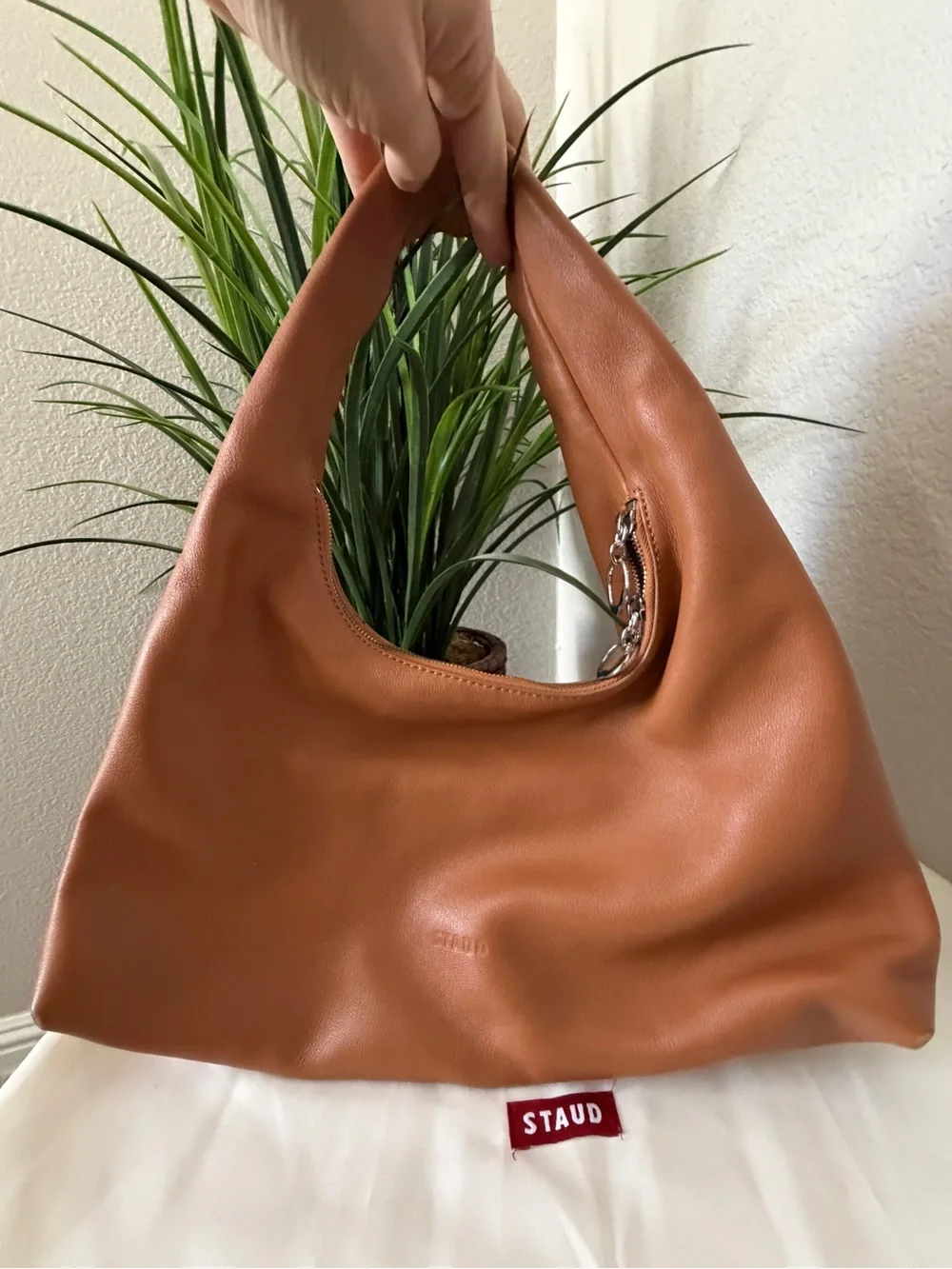 STAUD authentic medium